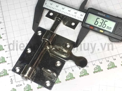 Chốt cửa Vuông sắt mạ kẽm loại bé