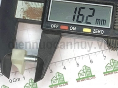 Chốt đỡ kệ kính nhựa trắng đục