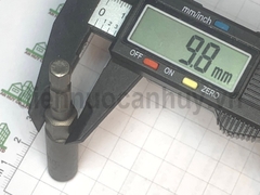 Chụp vặn bulong M8 lòng sâu 3 cm chuôi bắt vít