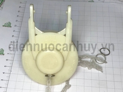 Cóc két nước bồn cầu