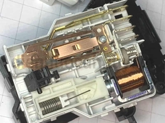 Công tắc cửa máy giặt LG cửa ngang 4 chân (cấu tạo)