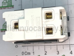 Công tắc 3 cực cầu thang Sino S18CCM/S