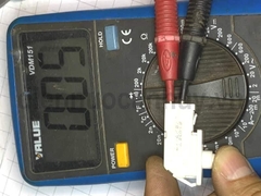Công tắc cửa tủ lạnh 3 chân dẹt (công tắc nhấn nhả vuông)