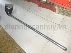 Cuốc đất hàn sẵn cán dài 1 mét