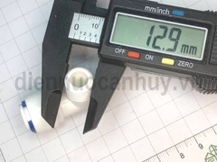Cút nhựa nối nhanh ren 13 ống 10