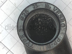 Cút 25 đen PPR UV Vesbo