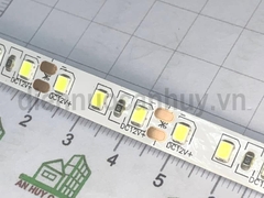 Dây đèn led dán vỏ xanh trung quốc rẻ ánh sáng Trắng