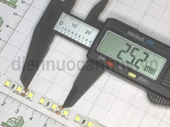 Dây đèn led dán vỏ xanh trung quốc rẻ ánh sáng Trắng