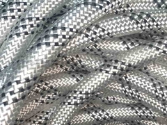 Dây dù cường lực cứu sinh đu lăn sơn 18mm