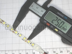 Đèn led dây dán vỏ trắng ánh sáng trung tính Trung Quốc