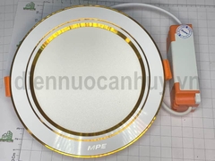 Đèn led downlight MPE DLVL 9 3C nguyên khối viền vàng 105/9W  Đổi mầu