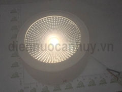 Đèn ốp trần nổi vỏ trắng thân ngắn phi 115 cao 60 mm Asia 10W OBLT10 mầu trung tính