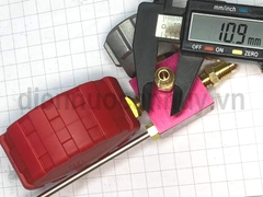 Đồng hồ nạp gas đơn đỏ Value VMG-1-U-H