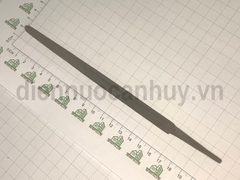 Dũa sắt tam giác 200x9mm
