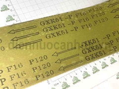 Giáp máy cuộn vải vàng cứng 120 (GXK51-P F16 P120) 45m/cuộn