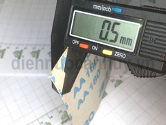 Giấy nhám mịn 180 chà trường vải cuộn trắng JB-5 AA 180)