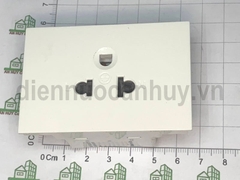 Hạt ổ cắm đơn 3 chấu AvatarOn M3T426USTS_WE Schneider