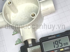 Hộp chia điện Sino đế cao 38mm 3 ngả D20