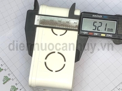 Hộp nối điện Sino E265-2X có lỗ 110x110x50mm