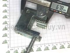 Kẹp xà gồ chữ P sắt mạ trắng 12
