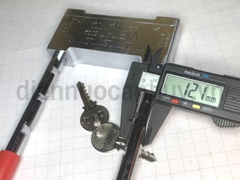 Khóa chữ U Việt Tiệp 02313 dài cho cửa kính thủy lực 363x106x23 mm