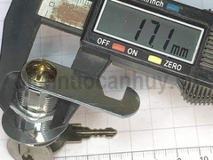 Khóa ngăn kéo tủ gỗ rẻ Evergood loại dài 30 có móc