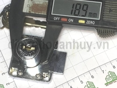 Khóa tủ gỗ cao cấp vuông Việt Tiệp 03408