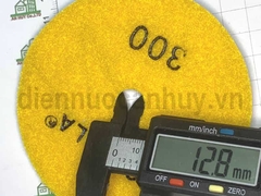 Lá số đánh bóng đá hoa cương mịn 300