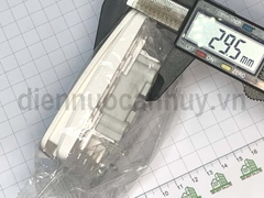 Mặt 3 công tắc 1 chiều Panasonic Minerva WMT505-VN
