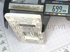 Mặt hạt công tắc vuông Sino S18CC2X 2 thiết bị