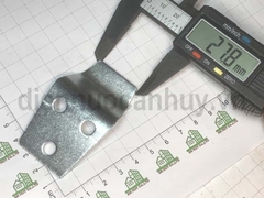 Móc tai gài chậu, treo quạt tường