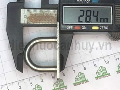 Móc treo trần nhà inox 201 phi 6 đế dầy 45x37 mm