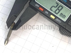 Mũi ta rô ren rãnh thẳng M4x0.7 Berrylion