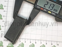 Nắp chụp nhựa bịt đầu sắt hộp 25x50