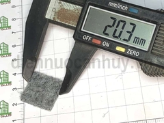 Nỉ xám dán chân bàn ghế loại dầy 20x20