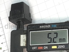 Nút bịt chân bàn sắt hộp vuông 20x20 ren M6