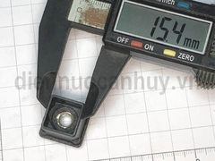 Nút bịt chân bàn sắt hộp vuông 20x20 ren M6