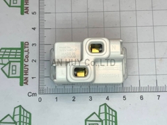 Ổ cắm đơn Panasonic có màn che WEV 1081 7SW (hộp 10 cái)