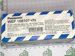 Ổ cắm USB đơn, dọc Panasonic WEF 108107 VN (hộp 5 cái)