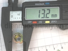 Ốc cấy gỗ có tai M8x15