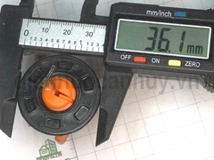 Ốc nhựa, ke siết cân bằng gạch tái sử dụng