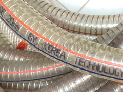 Ống nhựa mềm lõi thép chịu dầu phi 20 trắng trong
