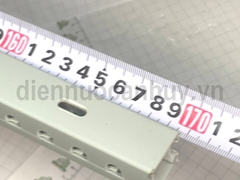 Máng tủ điện 25x25 1.7m/cây đa năng