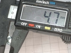 Bulong 5x8 xẻ rãnh sắt mạ đầu tròn bake