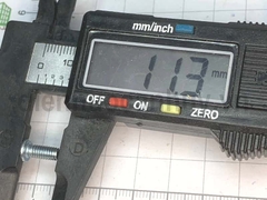 Bulong 4x10 xẻ rãnh sắt mạ đầu tròn bake