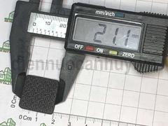 Miếng lót chân bàn, ghế vuông 22x22mm 24 cái/vỉ