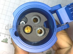 MPE ổ cắm công nghiệp 3 lỗ IP44 16A 2P+E MPN2-213