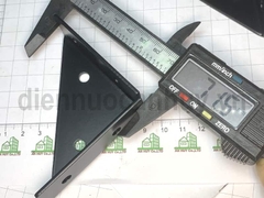 Pat (Bas) góc, sơn đen mờ 2x24x70x70mm