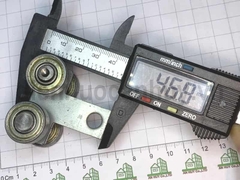 Trụ xoay 4 bánh bé cửa lùa sắt