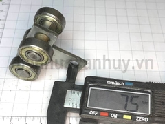 Trụ xoay 4 bánh bé cửa lùa sắt